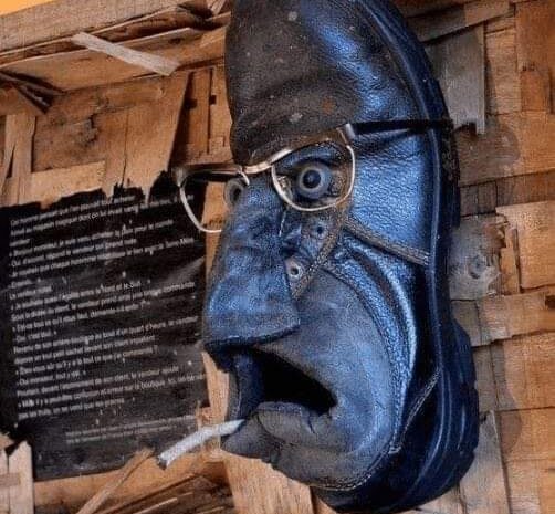  Τσιμπήσου για να μη σε τσιμπήσουν