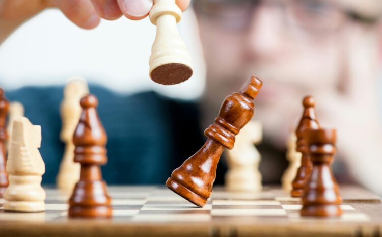  Ποιες είναι οι κύριες προκλήσεις που αντιμετωπίζουν οι επιχειρήσεις κατά την υλοποίηση στρατηγικών διάσωσης;